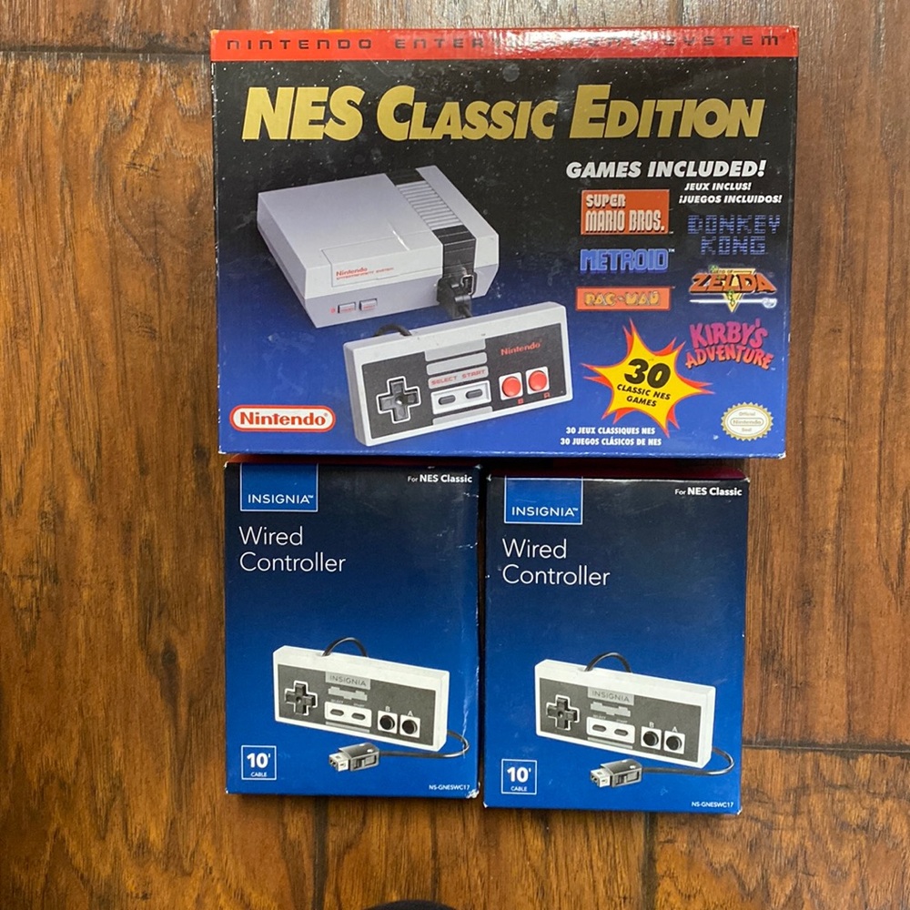 Nintendo Entertainment System NES Classic Edition Bundle